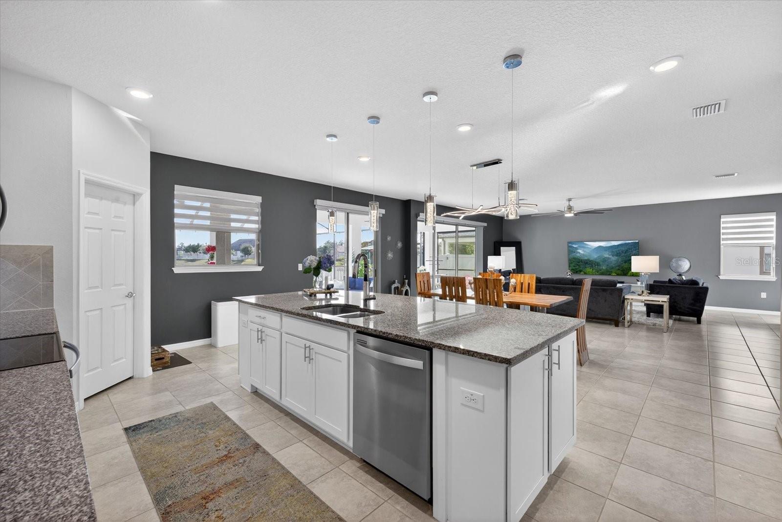 Image 25 of 68 For 12740 Palapa Loop