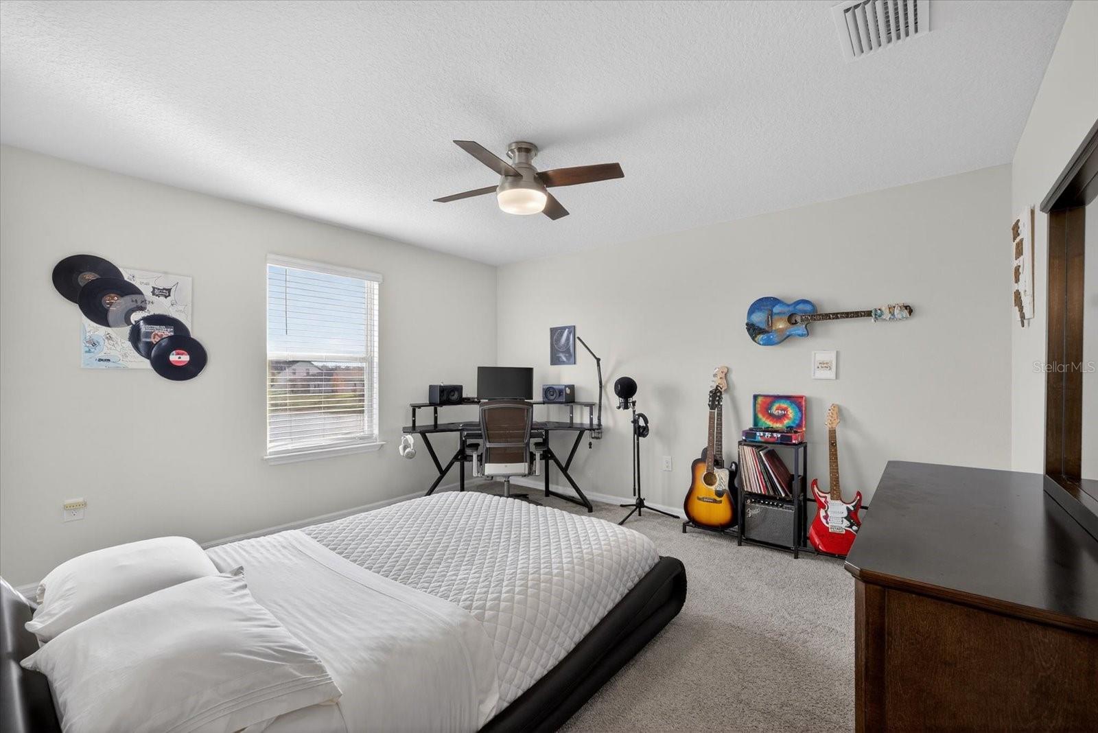 Image 36 of 68 For 12740 Palapa Loop