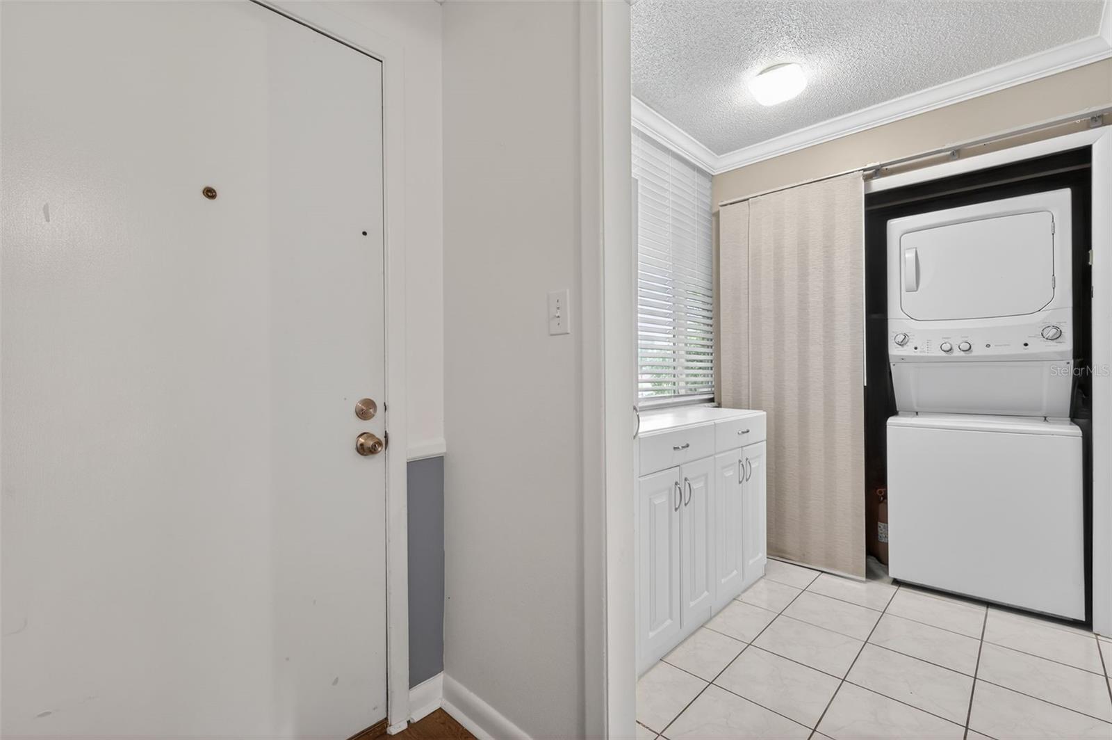 Image 14 of 49 For 1012 Pearce Drive 110