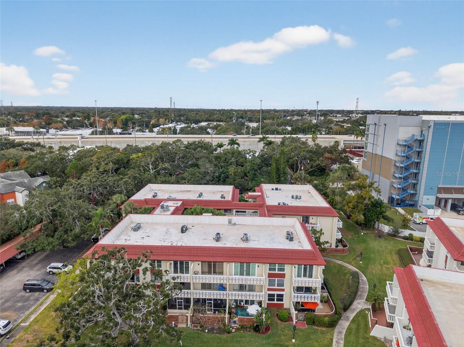 Image 45 of 49 For 1012 Pearce Drive 110