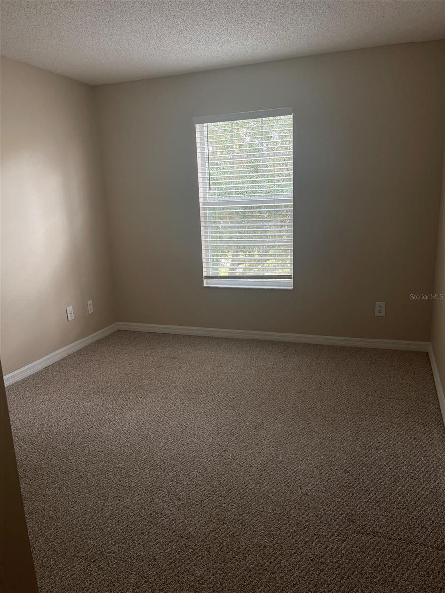 Image 18 of 24 For 4153 Winding River Way