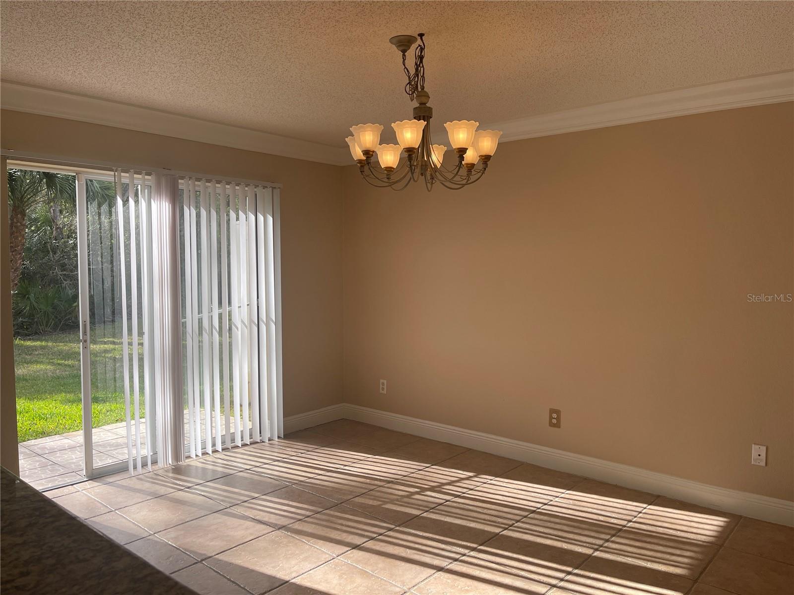 Image 7 of 24 For 4153 Winding River Way