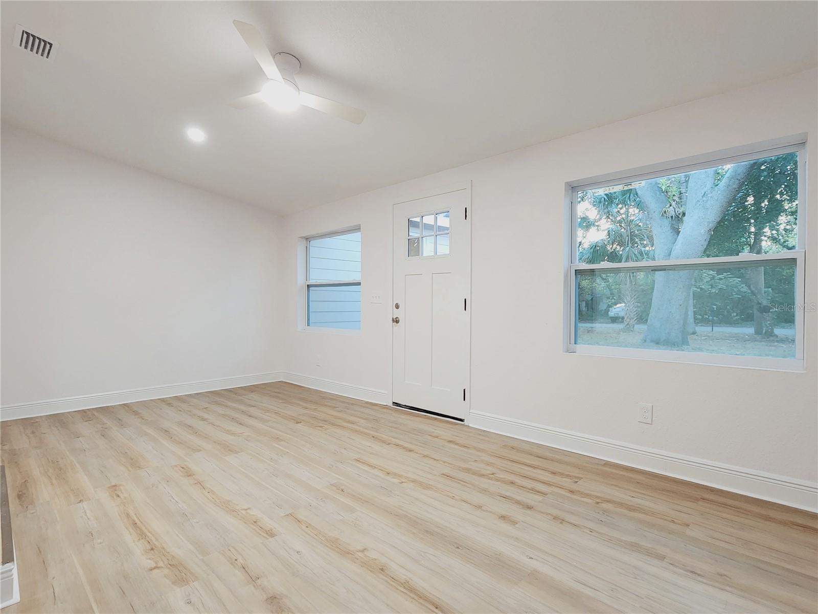 Image 10 of 63 For 8917 Highland Avenue