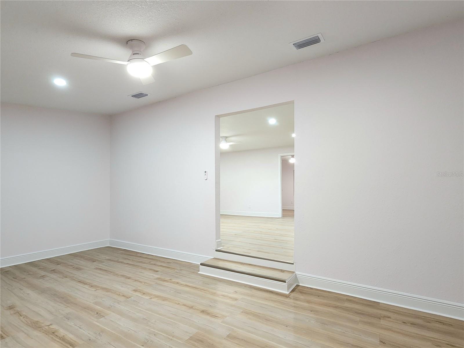 Image 12 of 63 For 8917 Highland Avenue