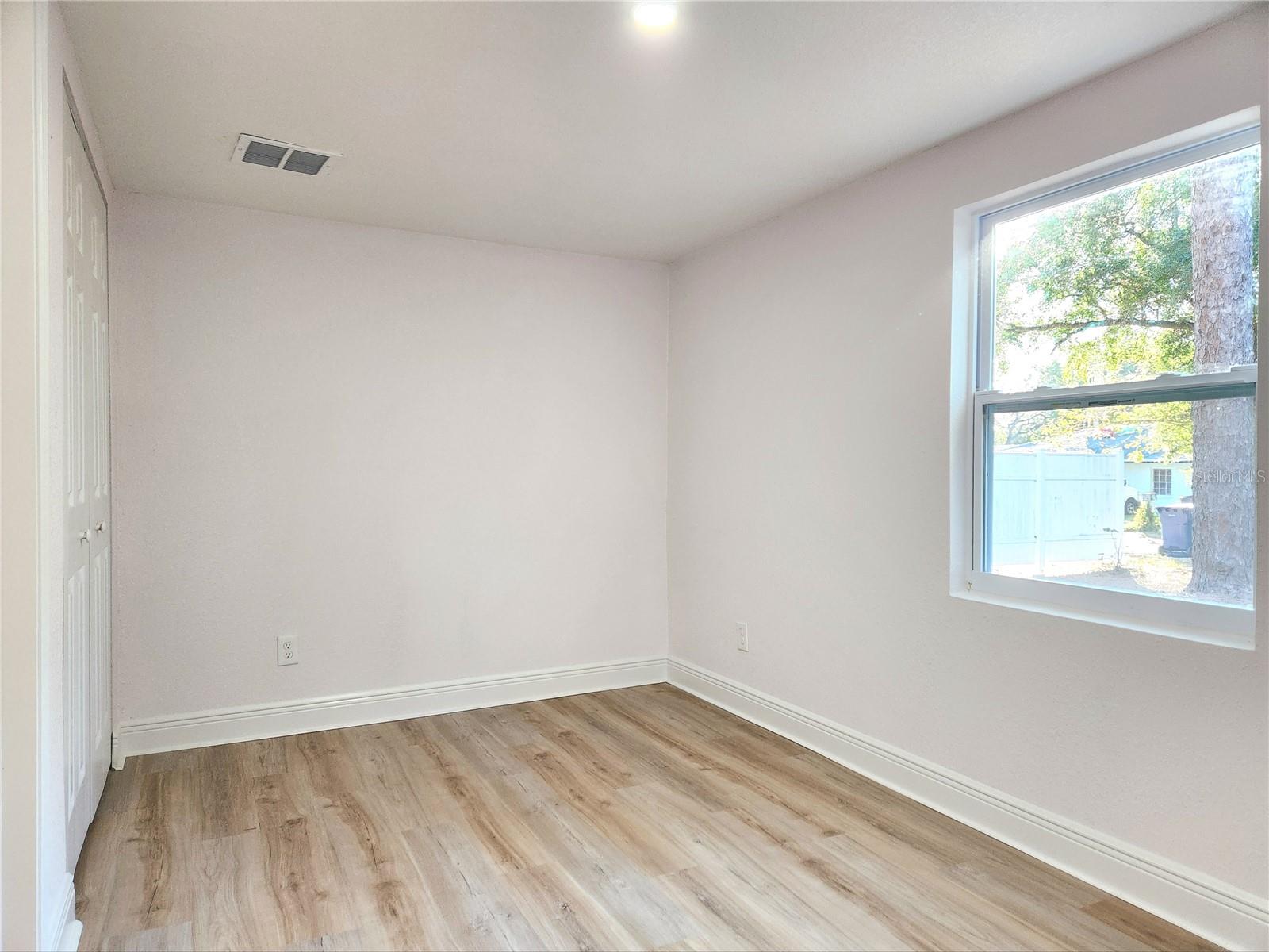 Image 21 of 63 For 8917 Highland Avenue