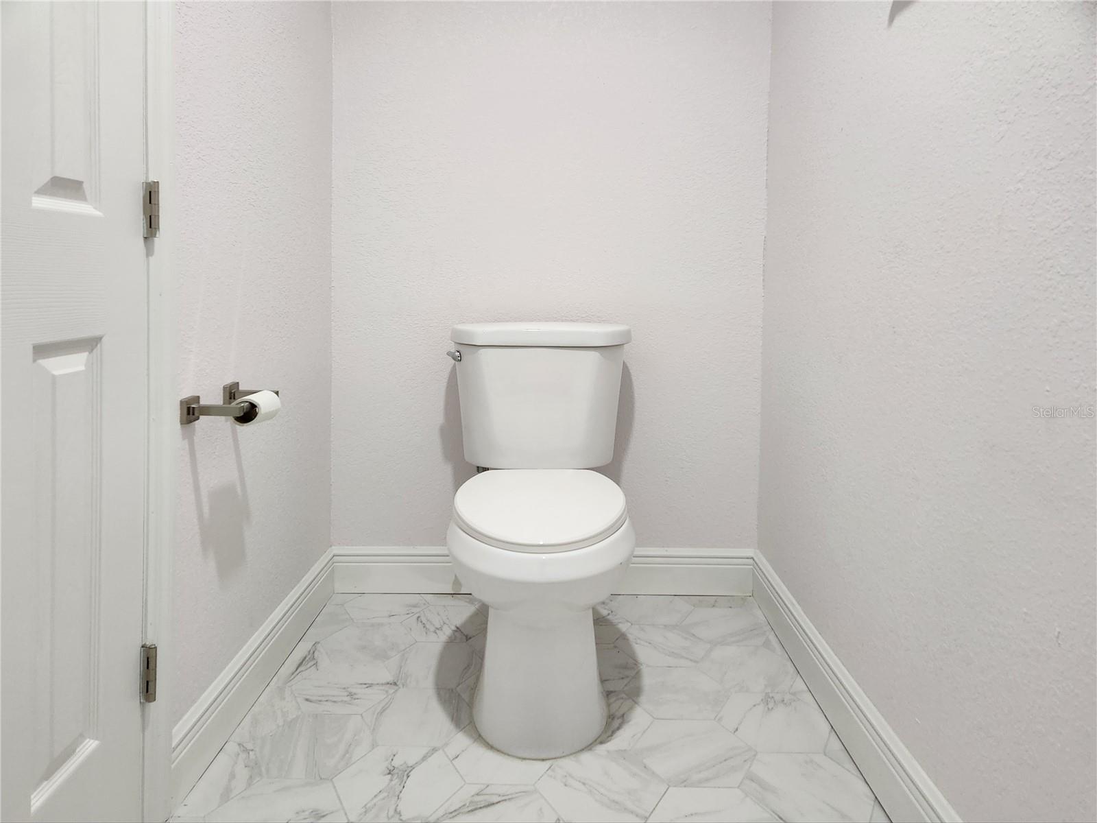 Image 31 of 63 For 8917 Highland Avenue