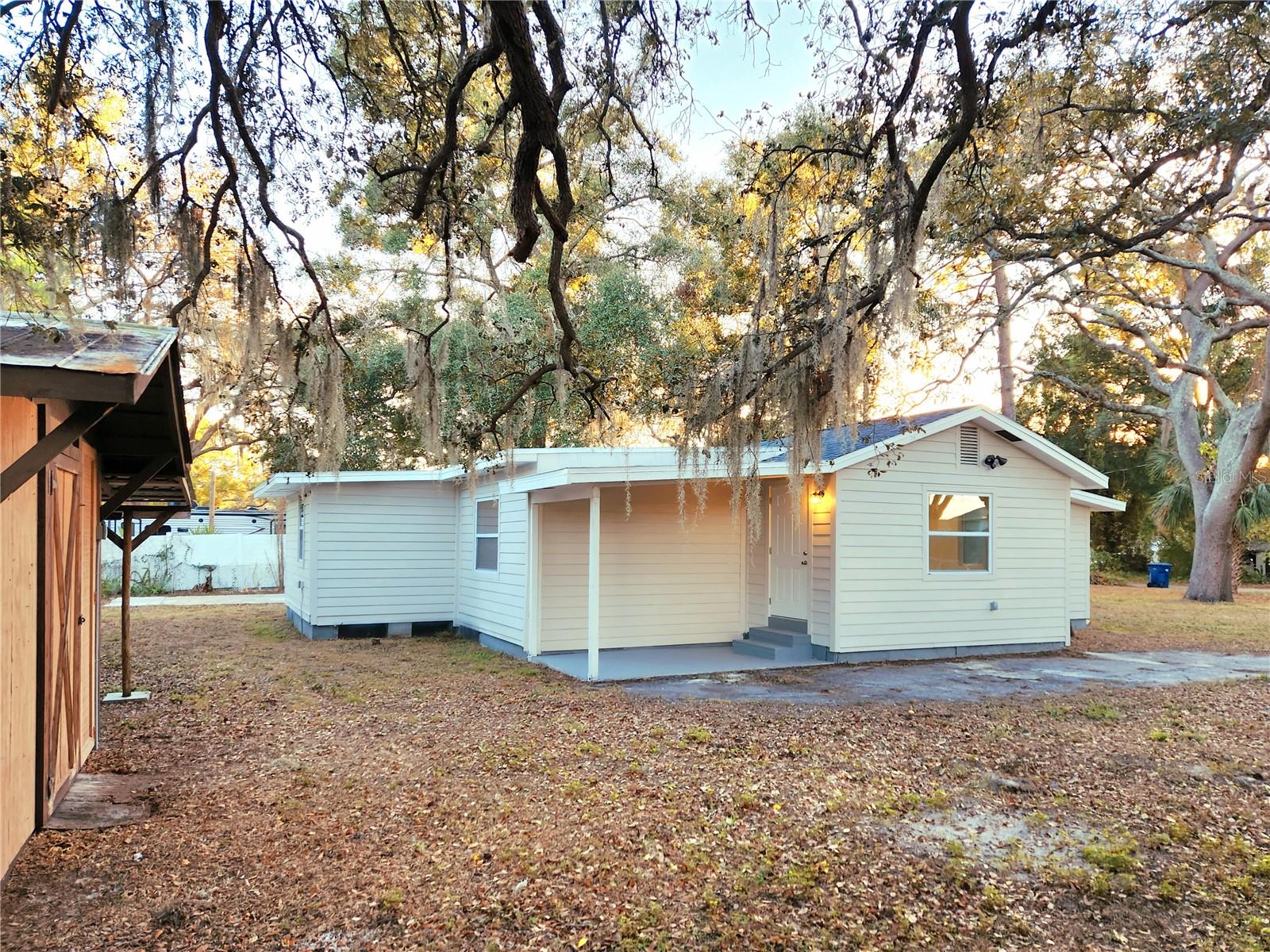 Image 4 of 63 For 8917 Highland Avenue