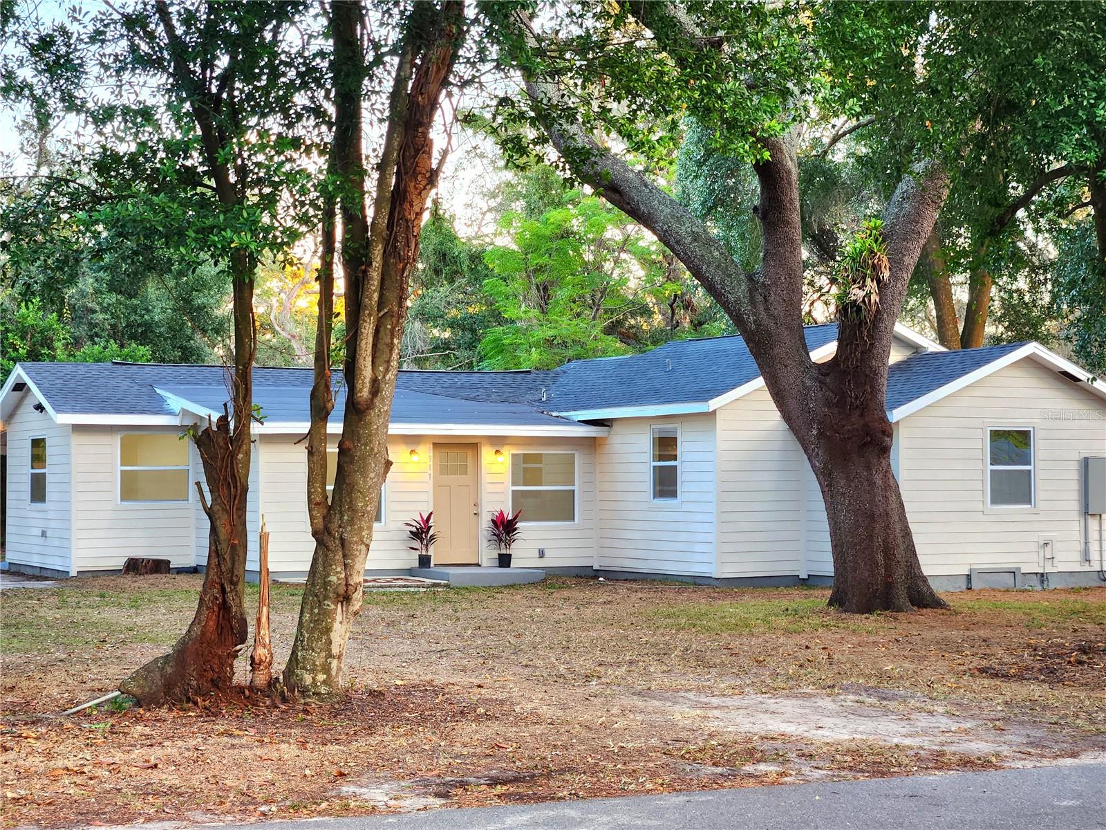 Image 47 of 63 For 8917 Highland Avenue