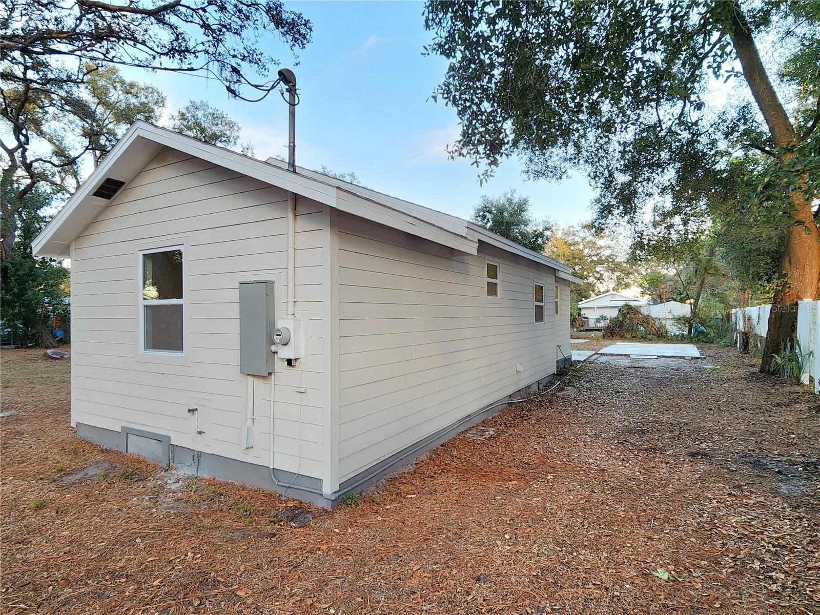 Image 8 of 63 For 8917 Highland Avenue