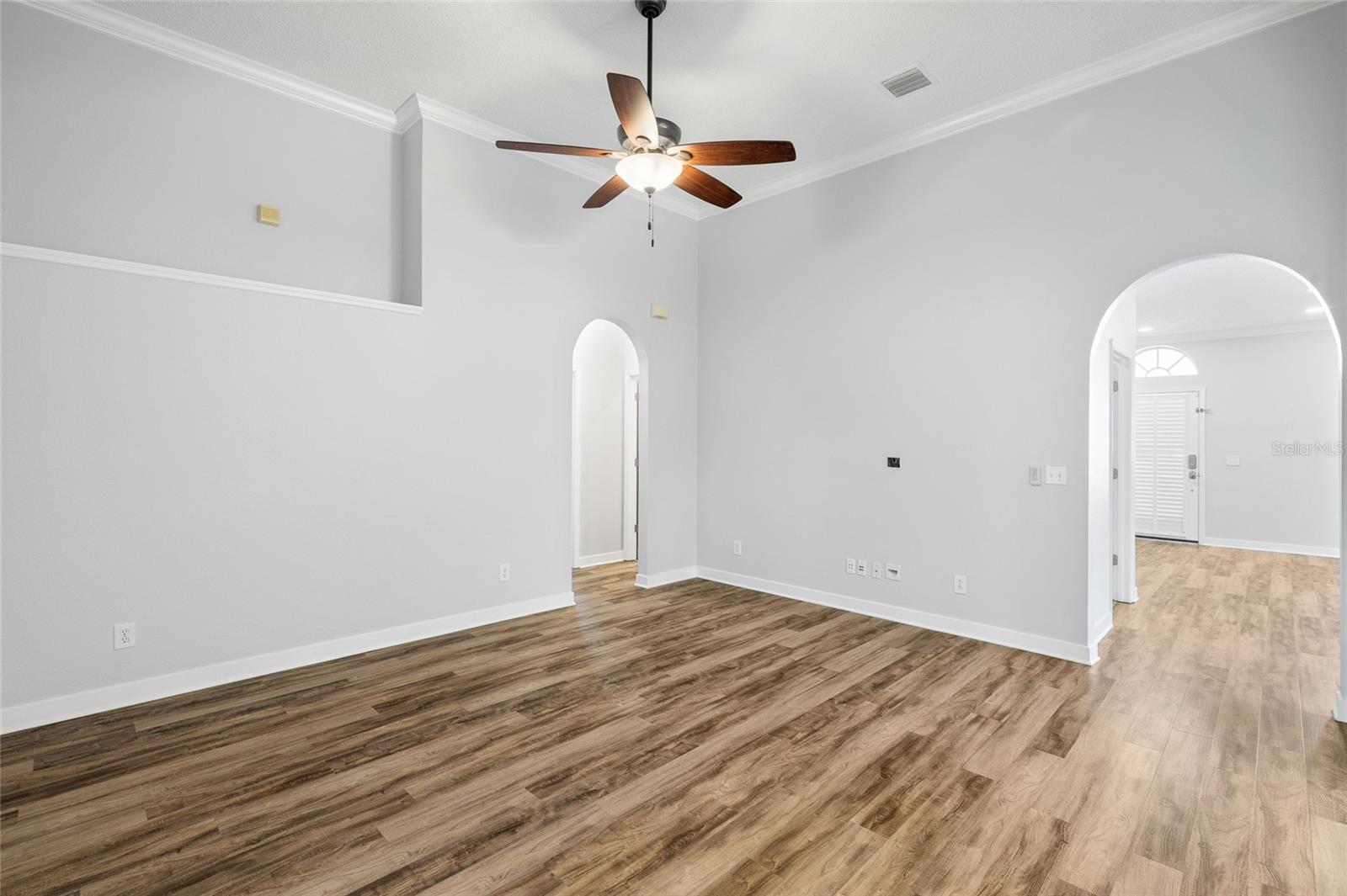 Image 17 of 47 For 12514 Sparkleberry Road