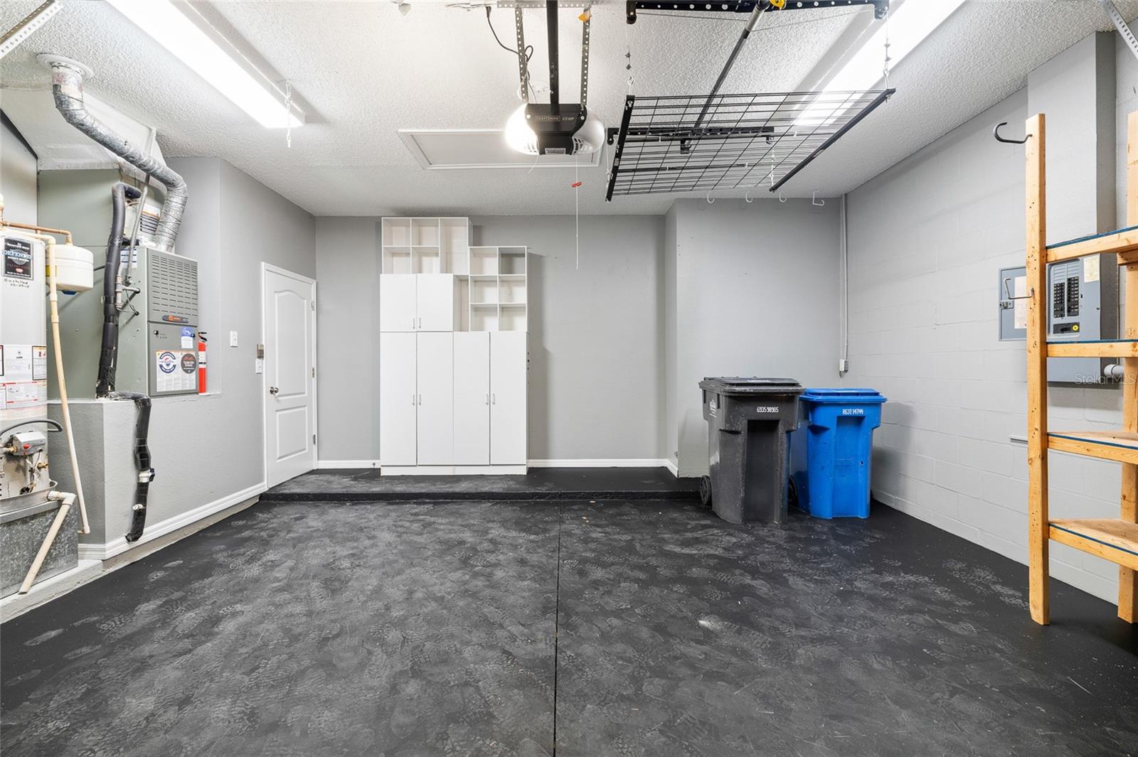 Image 40 of 47 For 12514 Sparkleberry Road