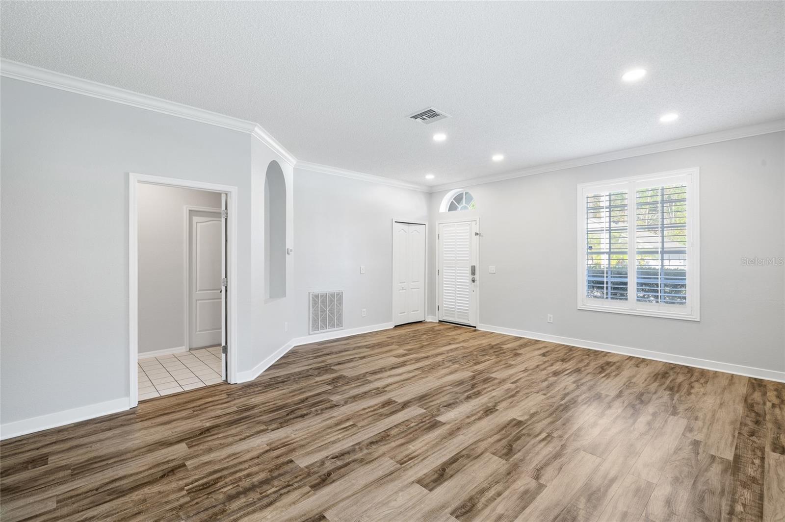 Image 9 of 47 For 12514 Sparkleberry Road