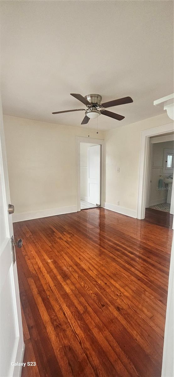 Image 10 of 11 For 316 11th Ave Ne  3