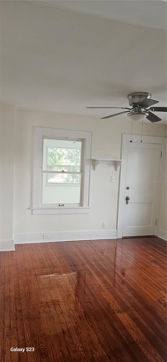 Image 2 of 11 For 316 11th Ave Ne  3