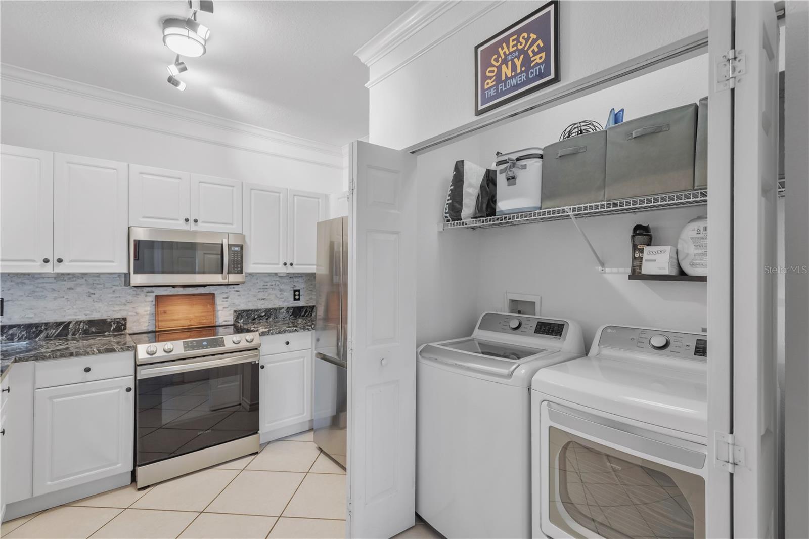 Image 11 of 43 For 4304 Bayside Village Drive 201