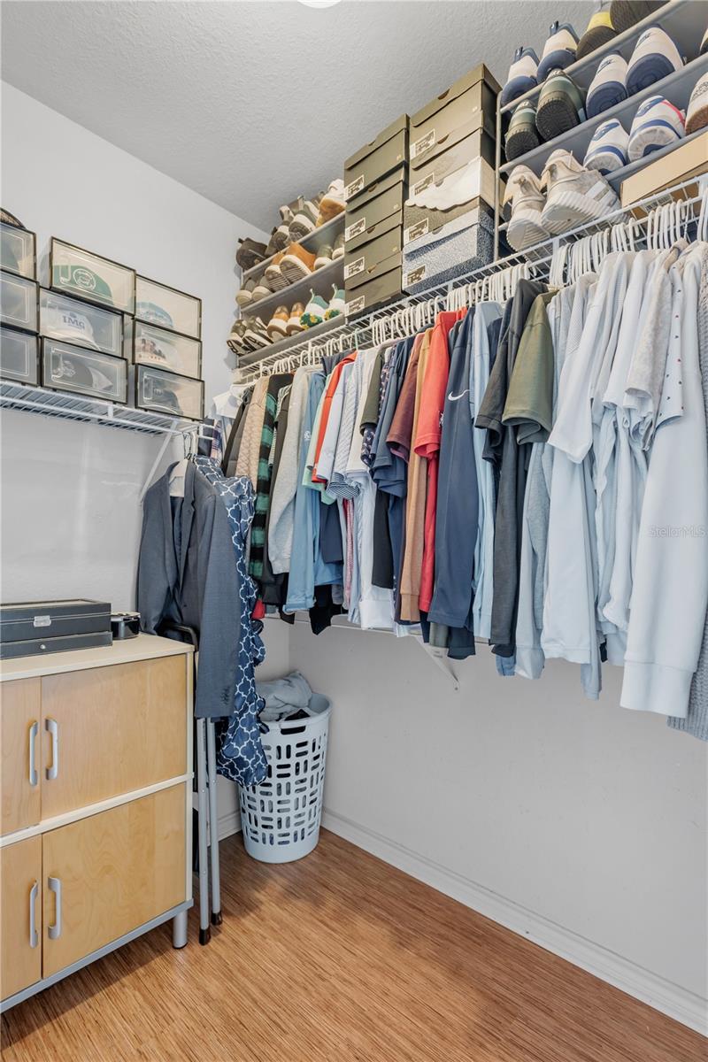 Image 20 of 43 For 4304 Bayside Village Drive 201