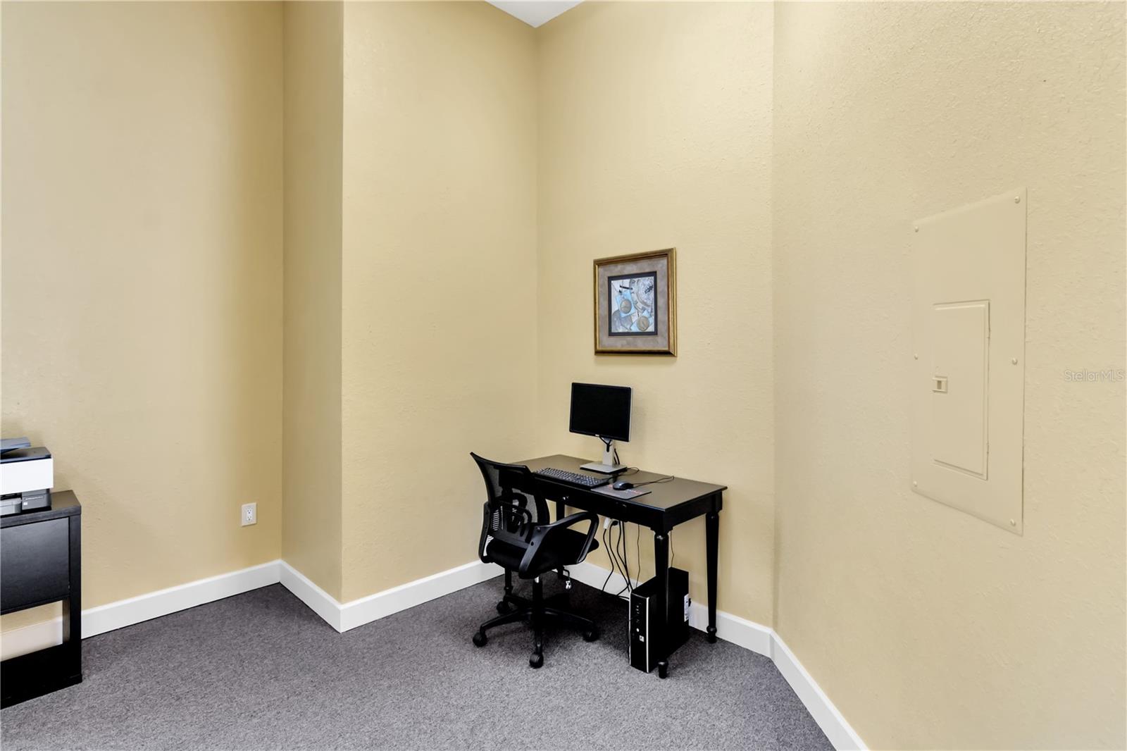 Image 32 of 43 For 4304 Bayside Village Drive 201