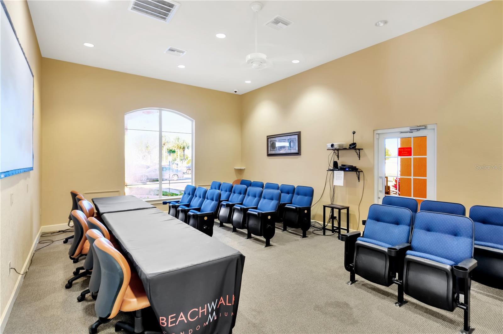 Image 40 of 43 For 4304 Bayside Village Drive 201