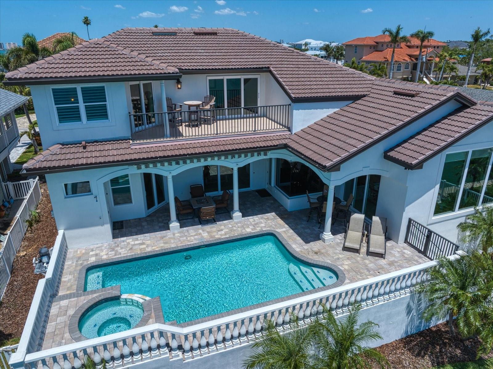 Listing photo id 25 for 14 Sunset Bay Drive