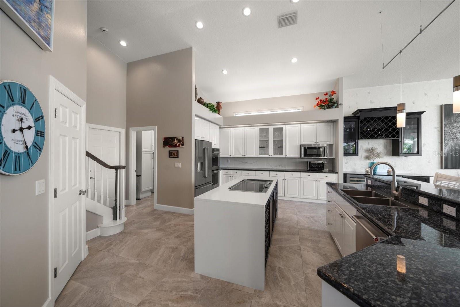 Listing photo id 32 for 14 Sunset Bay Drive