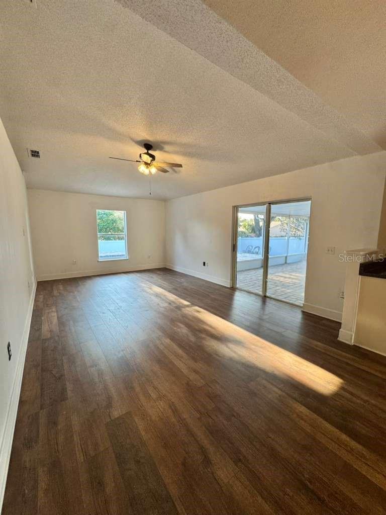 Image 15 of 16 For 7132 Landmark Drive