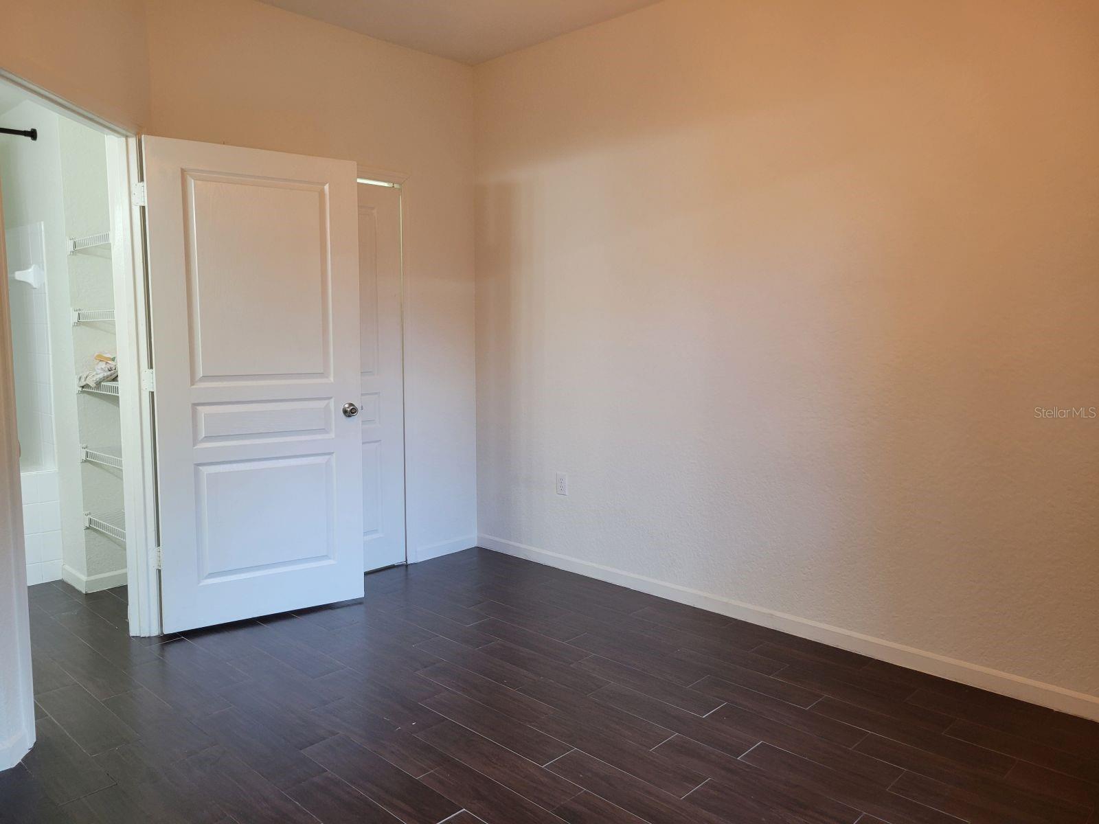 Image 16 of 43 For 17106 Carrington Park Drive 627