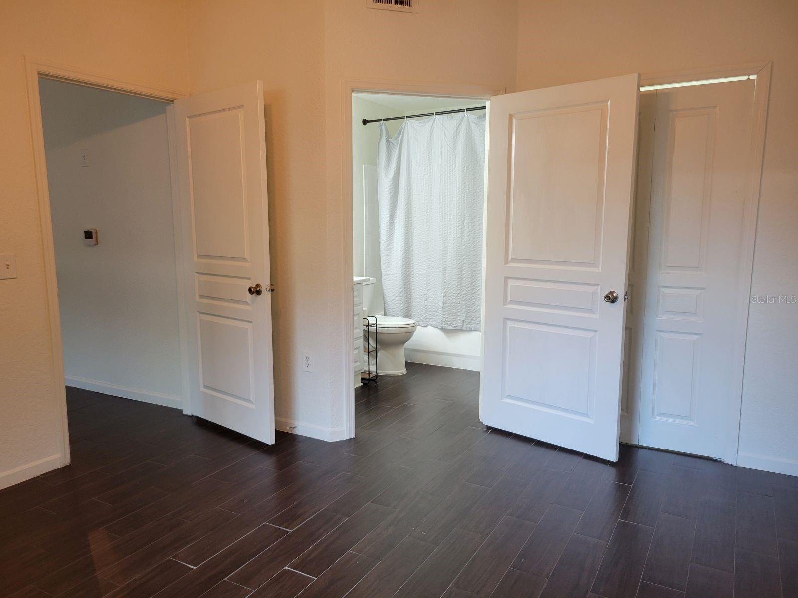 Image 17 of 43 For 17106 Carrington Park Drive 627