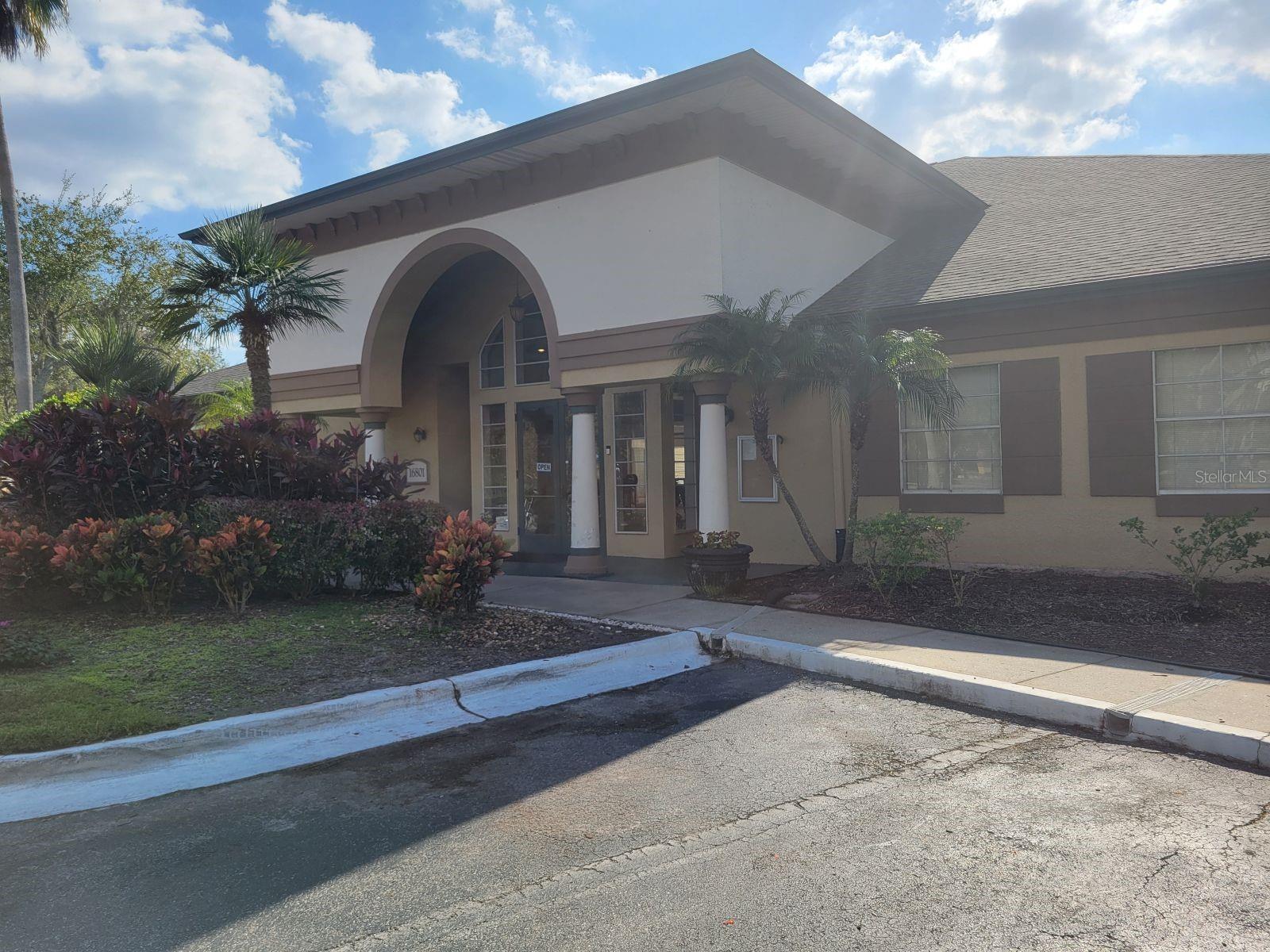 Image 31 of 43 For 17106 Carrington Park Drive 627