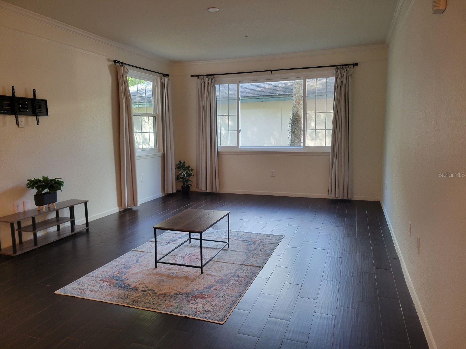 Image 7 of 43 For 17106 Carrington Park Drive 627