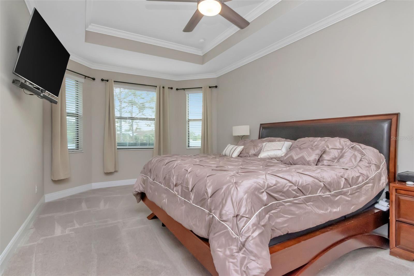 Image 13 of 22 For 11247 Paddock Manor Avenue