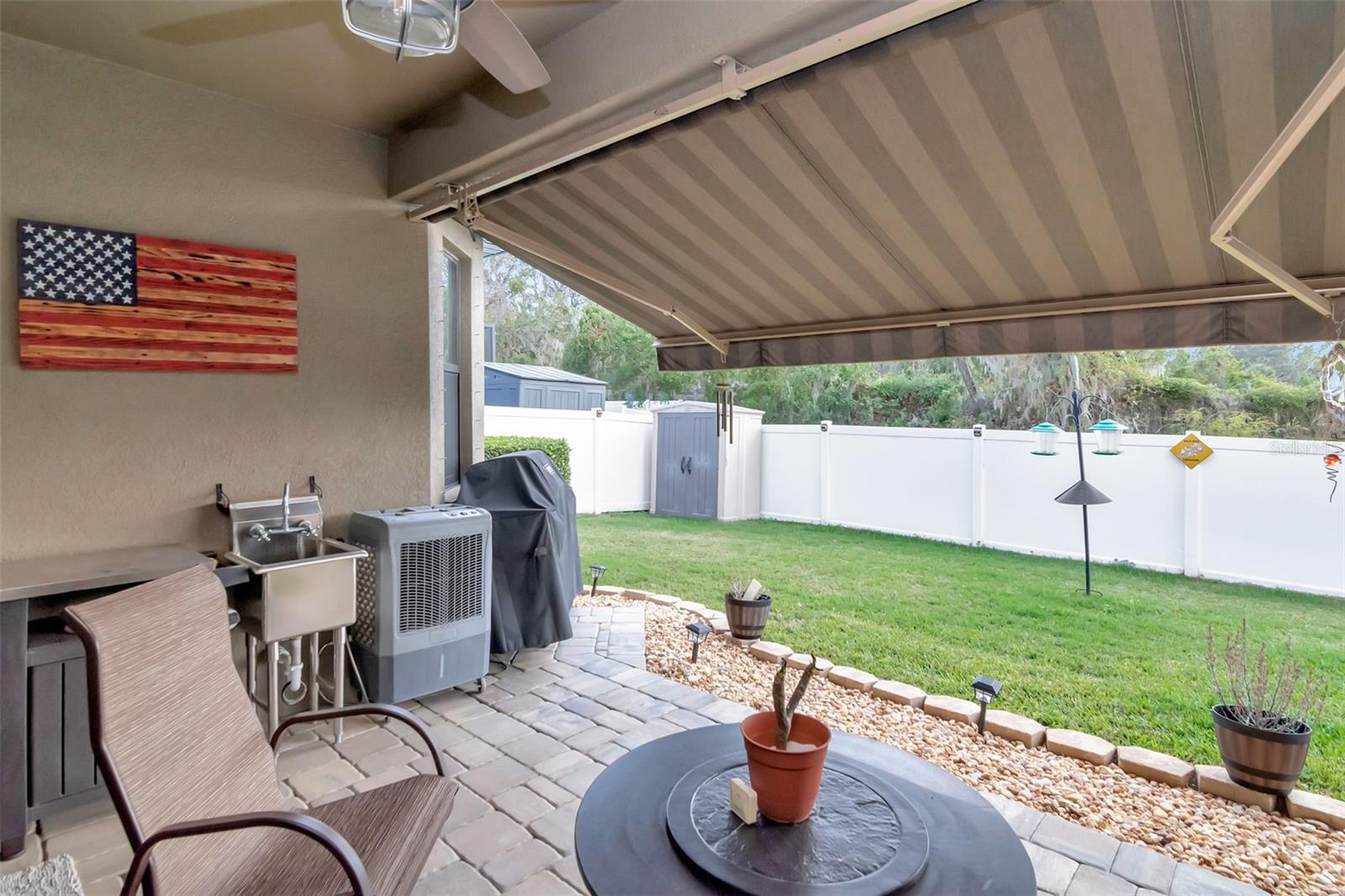 Image 16 of 22 For 11247 Paddock Manor Avenue