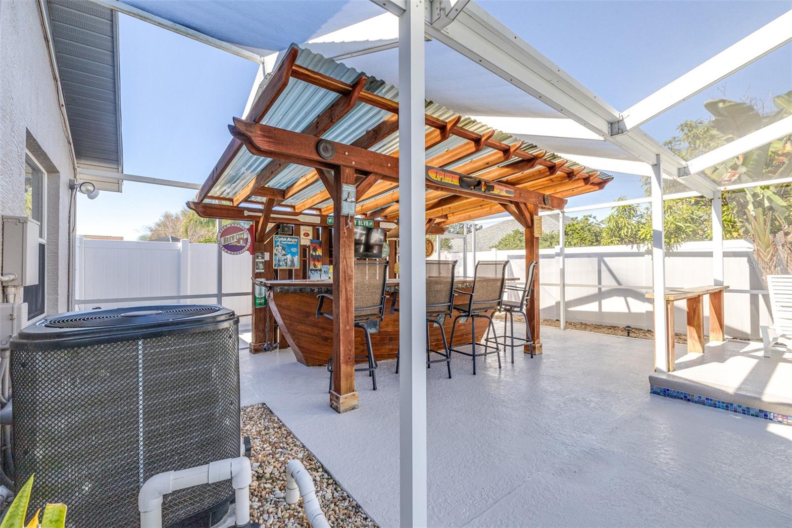 Image 11 of 41 For 22825 Sills Loop