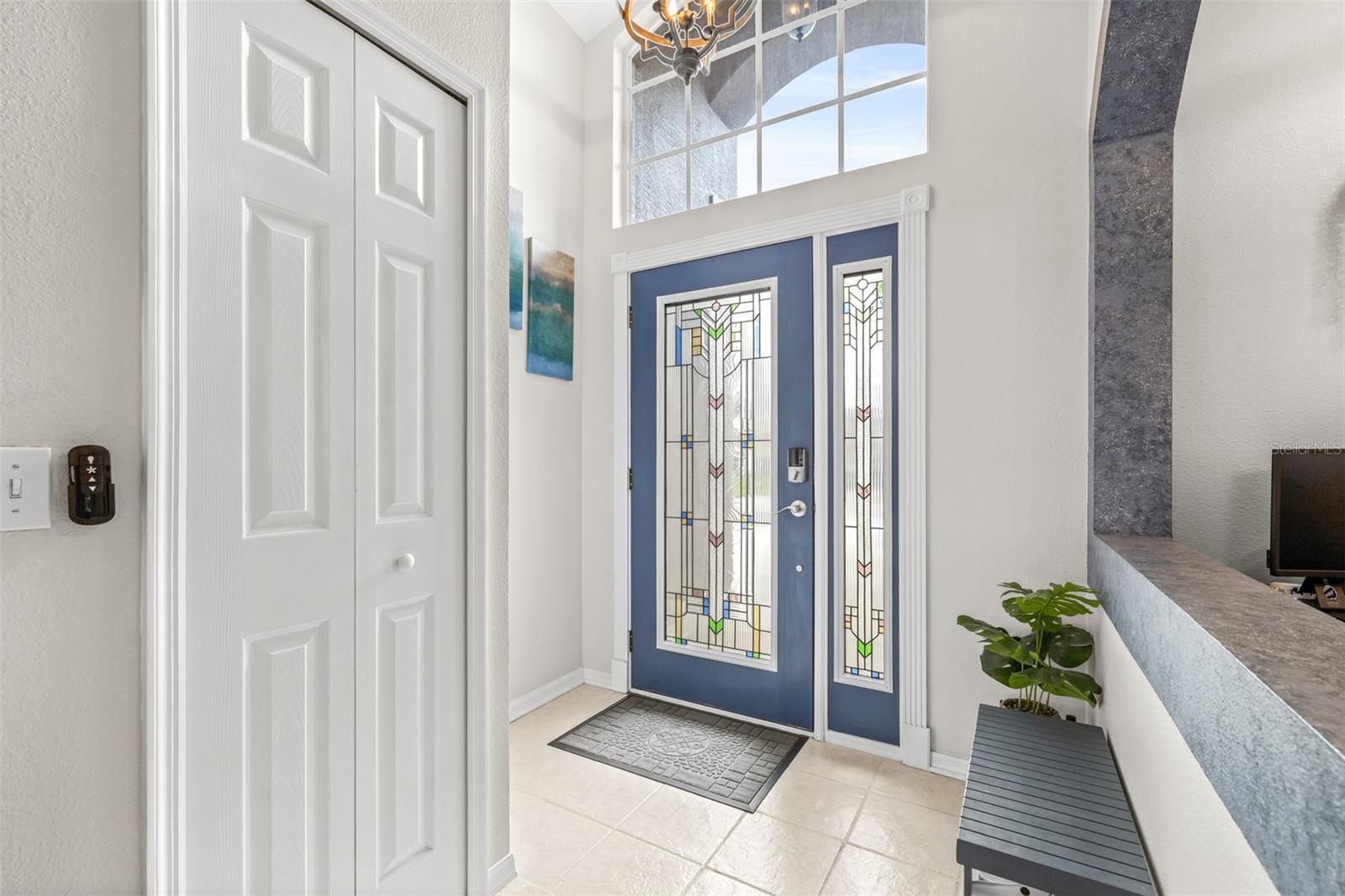 Image 17 of 41 For 22825 Sills Loop