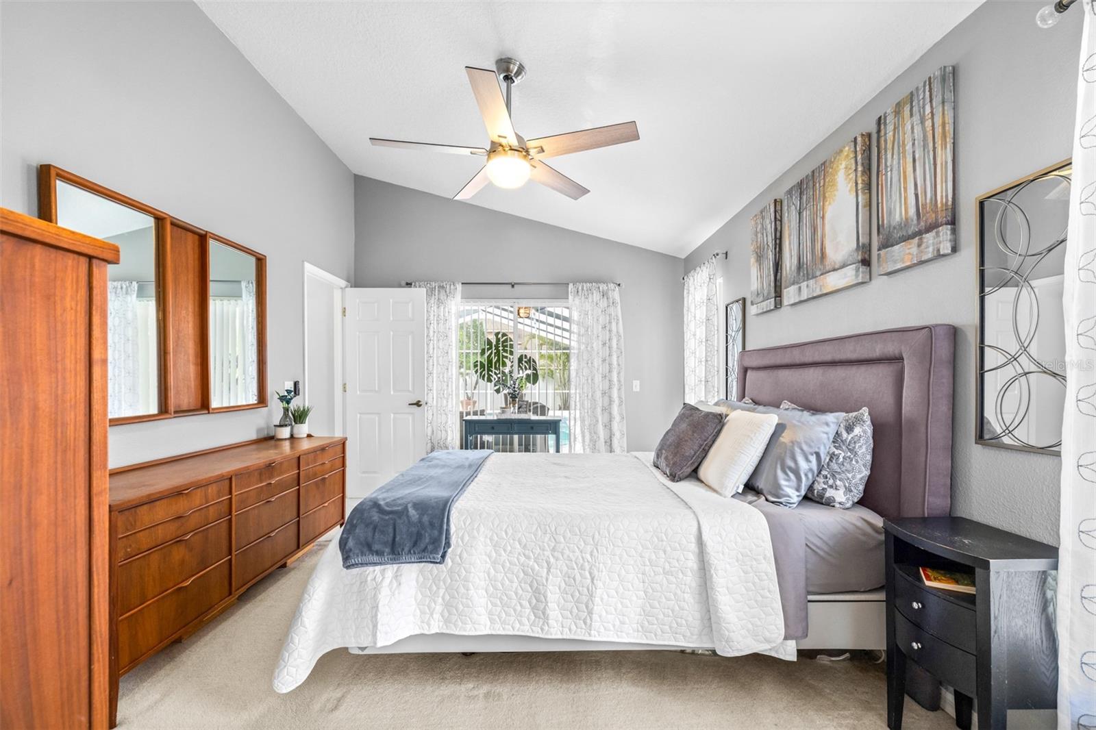 Image 30 of 41 For 22825 Sills Loop