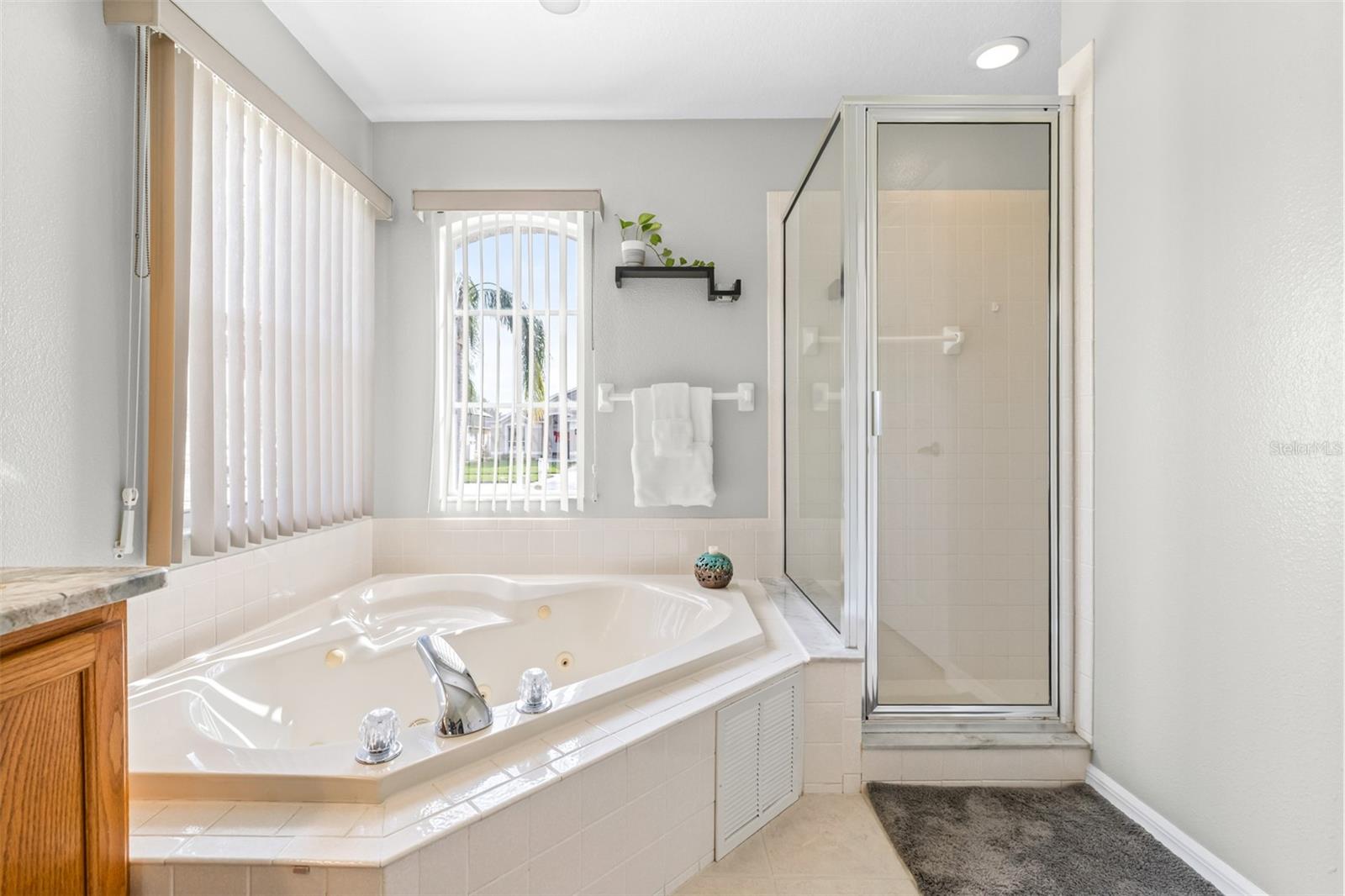 Image 31 of 41 For 22825 Sills Loop