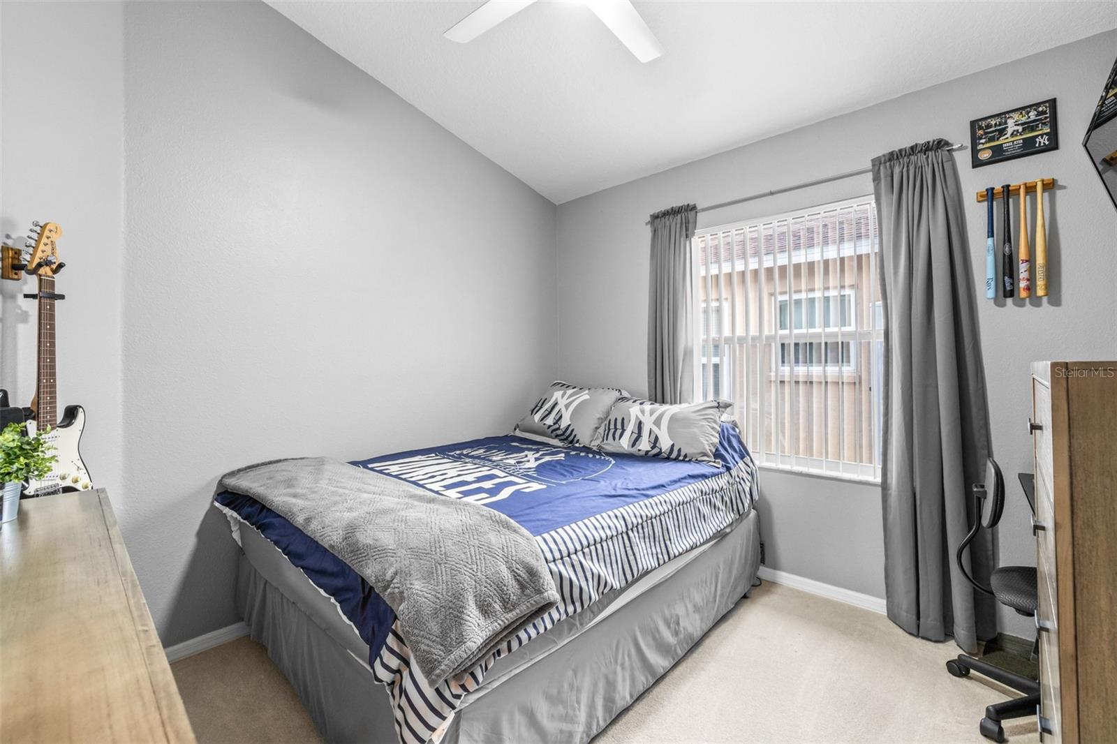 Image 35 of 41 For 22825 Sills Loop