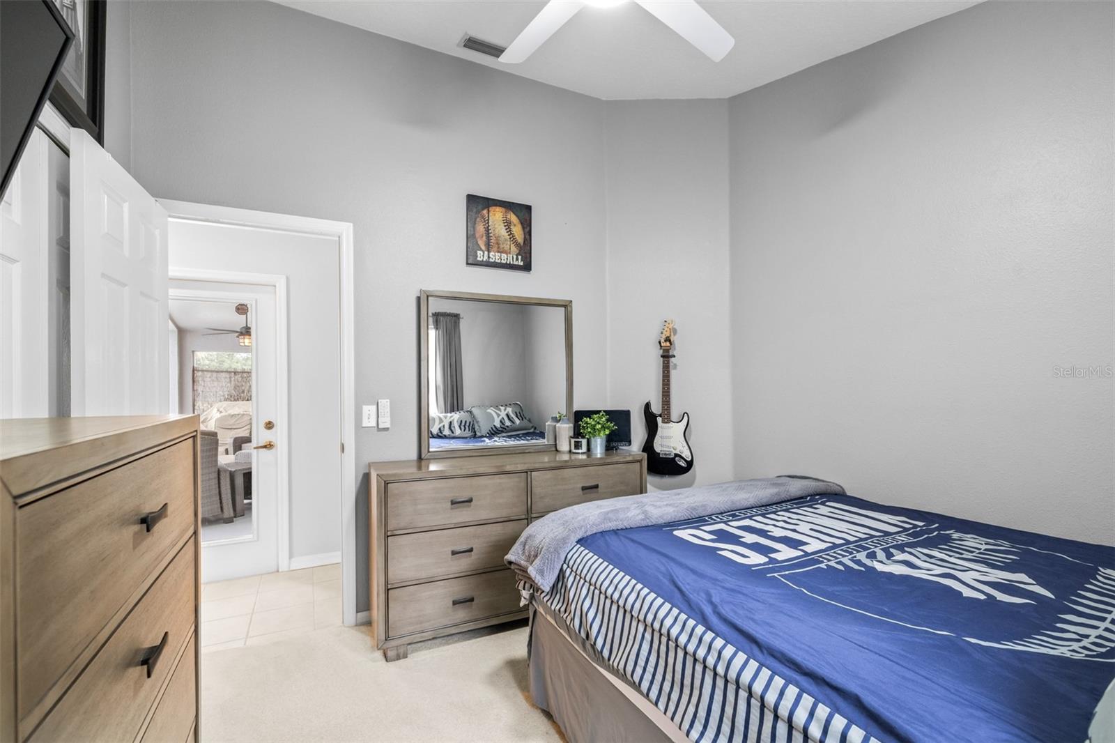 Image 36 of 41 For 22825 Sills Loop