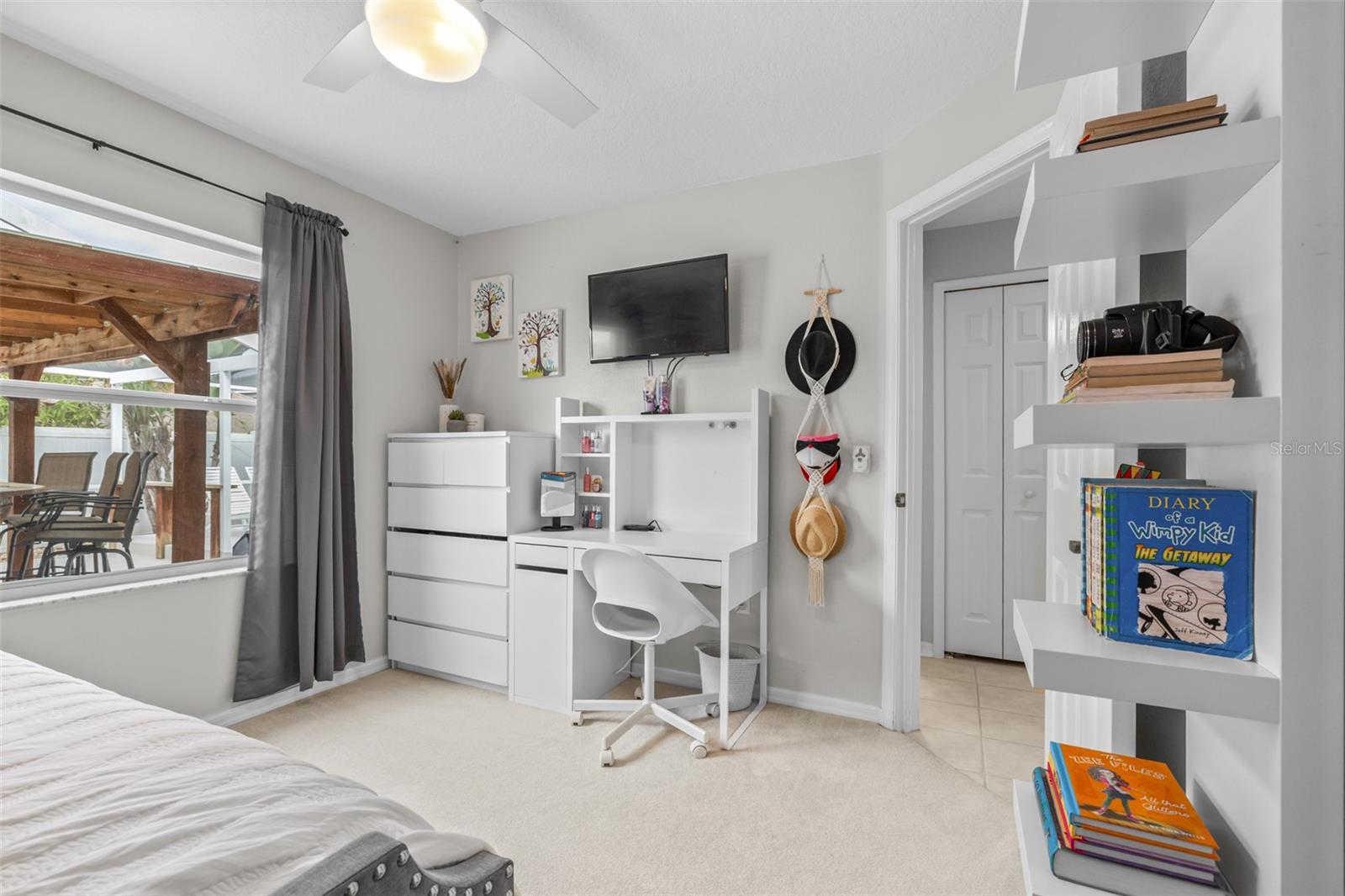 Image 39 of 41 For 22825 Sills Loop