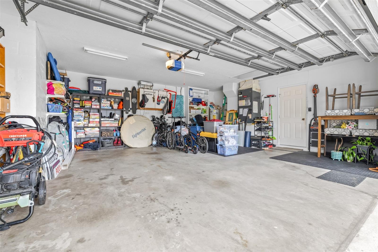 Image 40 of 41 For 22825 Sills Loop