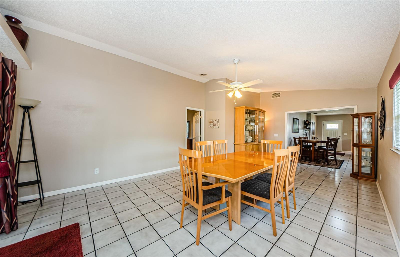 Image 17 of 47 For 2263 Curtis Drive N