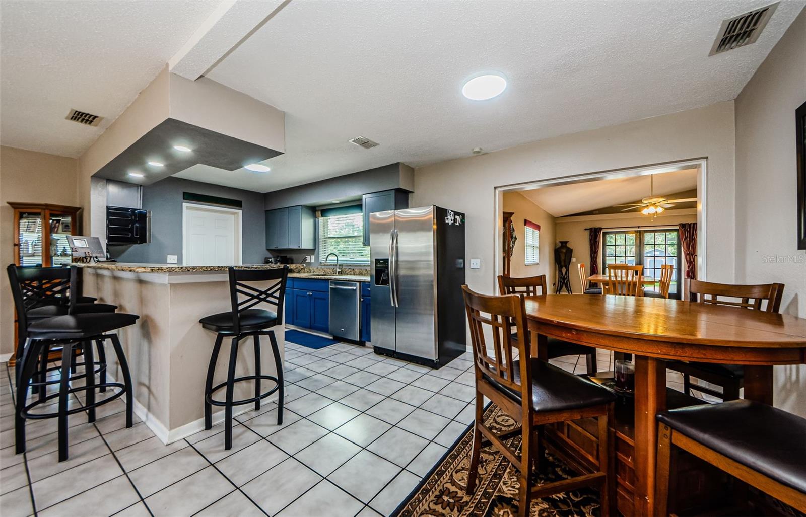 Image 24 of 47 For 2263 Curtis Drive N