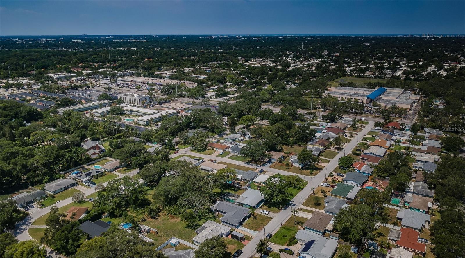 Image 39 of 47 For 2263 Curtis Drive N