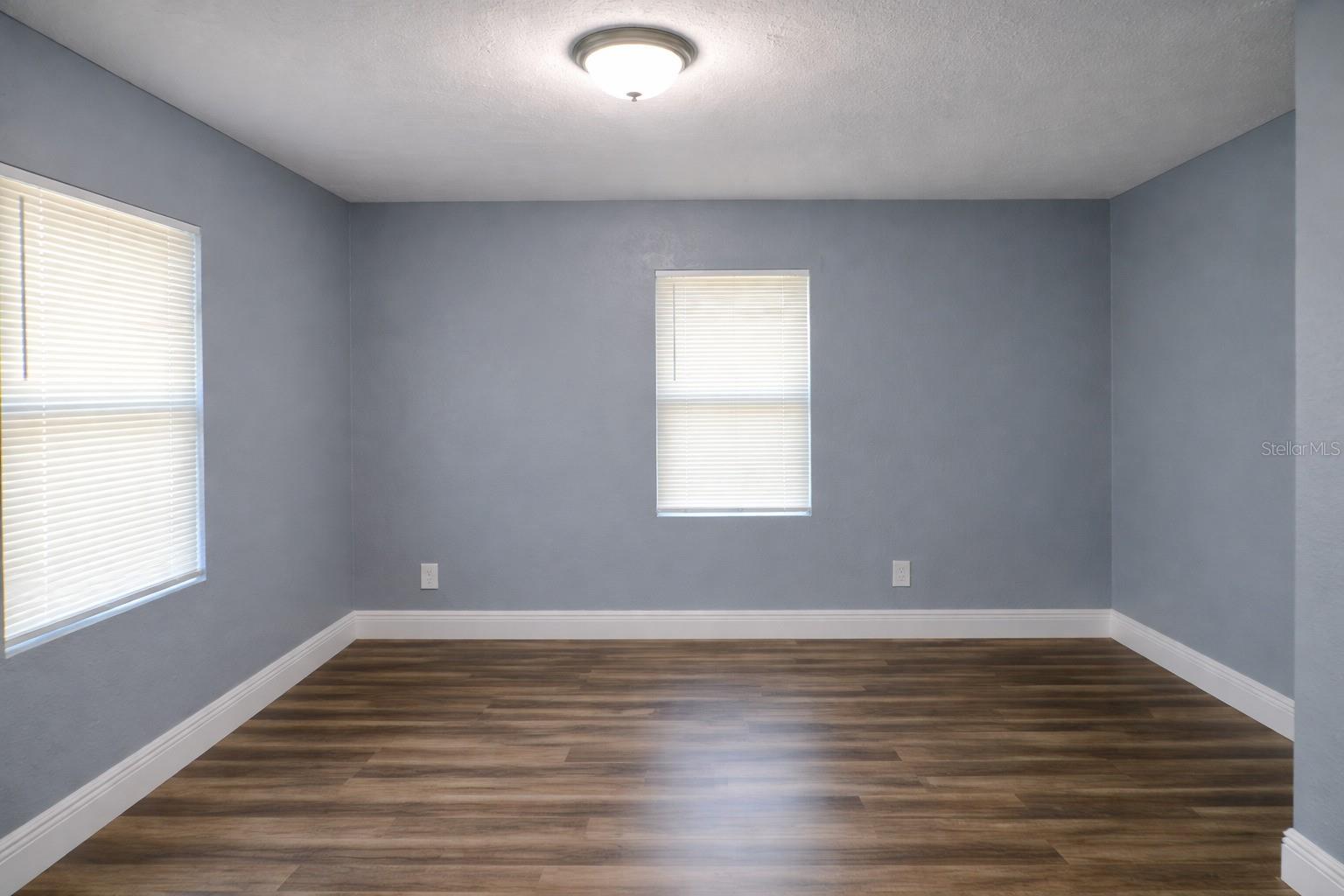 Image 10 of 16 For 3613 Deleuil Avenue