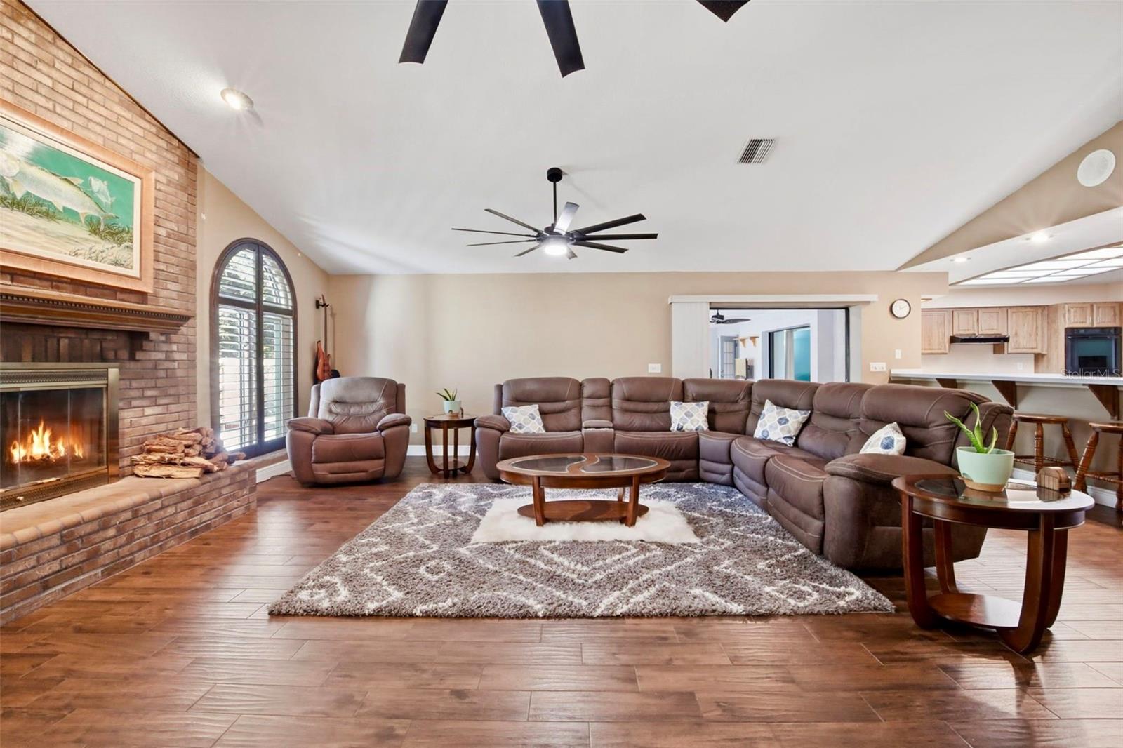 Image 27 of 54 For 6122 Wisteria Loop