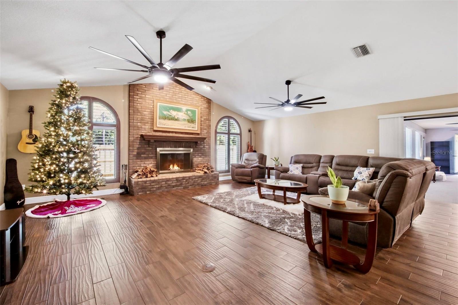 Image 5 of 54 For 6122 Wisteria Loop