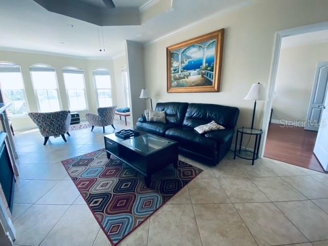 Image 10 of 23 For 2747 Via Capri 1136