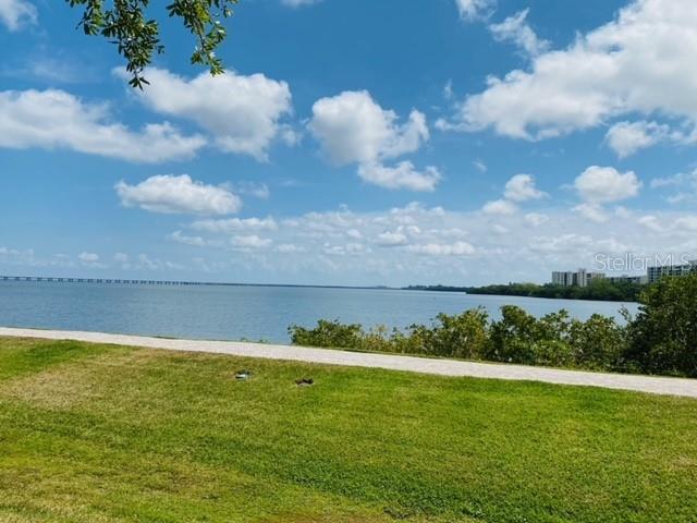 Image 23 of 23 For 2747 Via Capri 1136