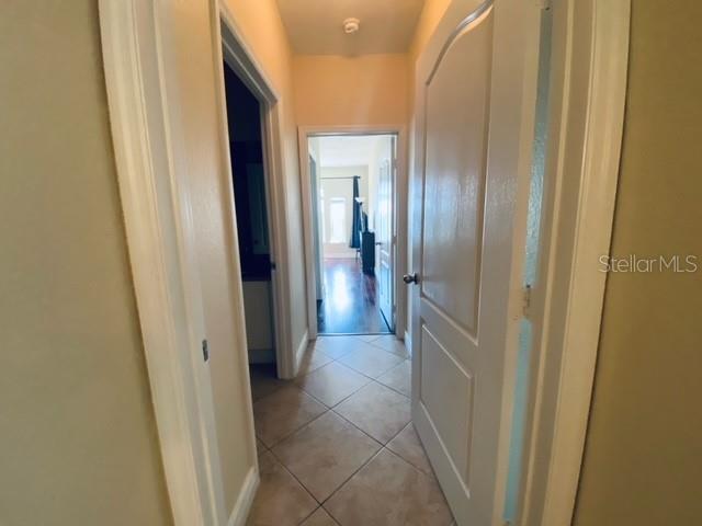 Image 4 of 23 For 2747 Via Capri 1136