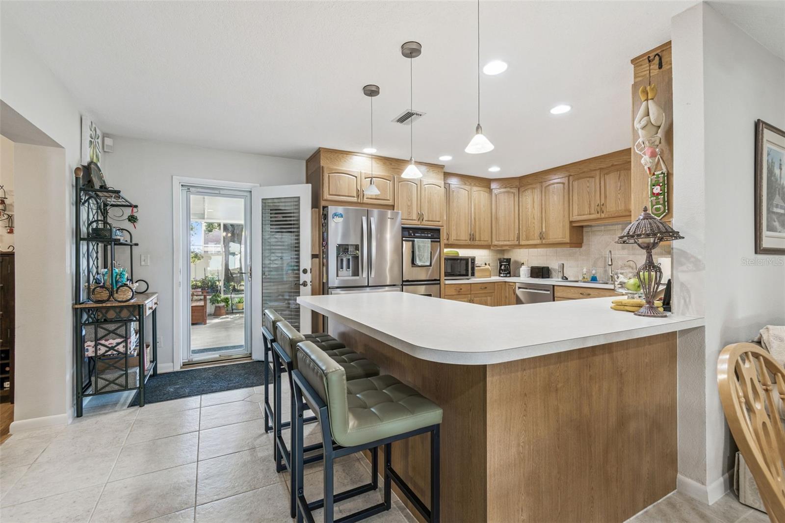 Image 17 of 83 For 12946 88th Avenue