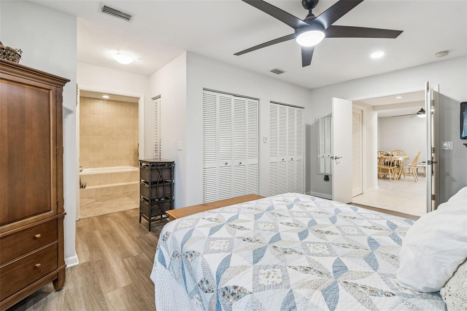 Image 34 of 83 For 12946 88th Avenue